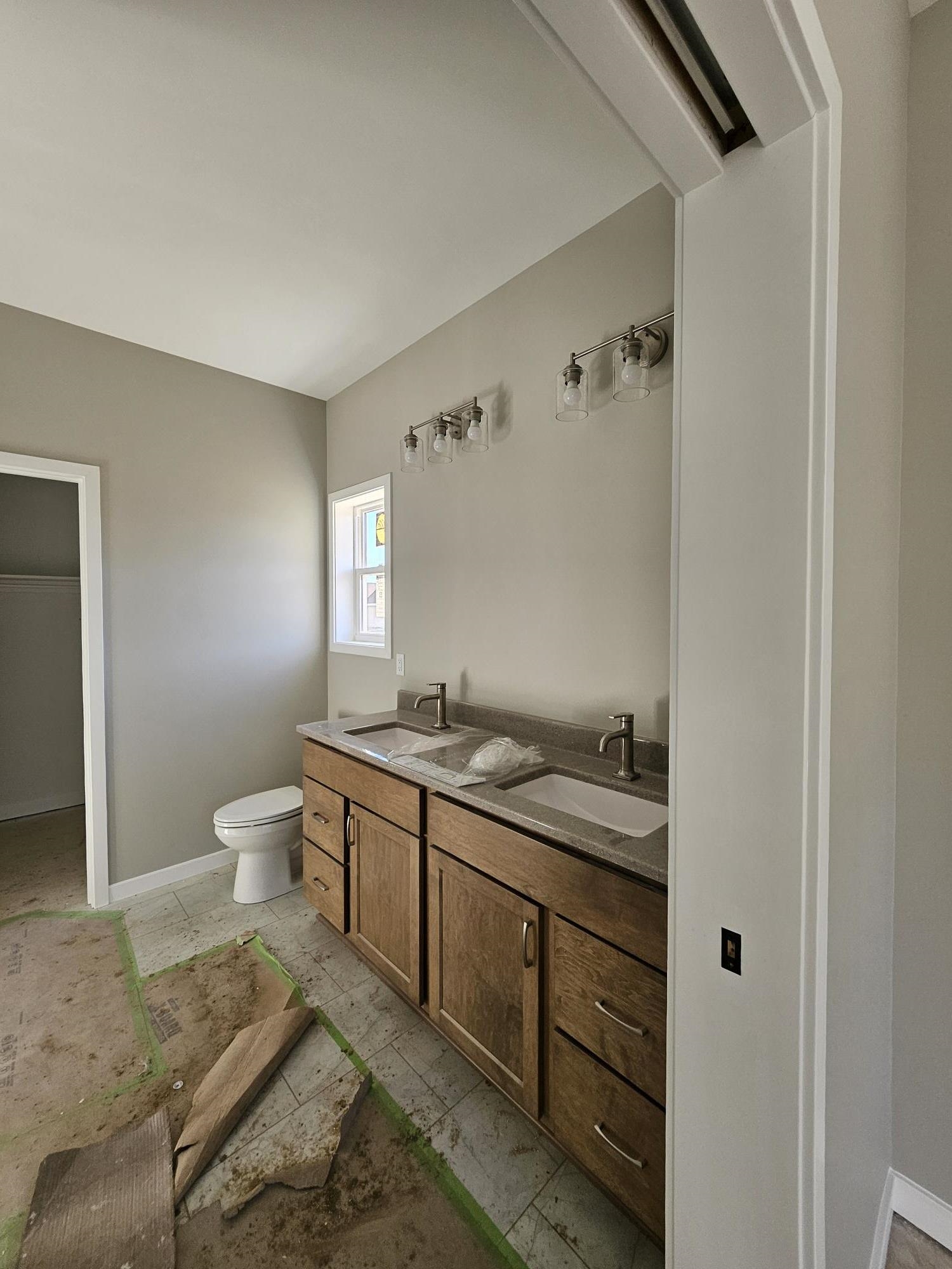 3501 Samson Drive Milton, WI 53563 - Photo 7 of 10