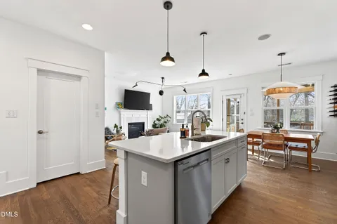 $689,000 | 807 North Elizabeth Street, Durham, NC 27701