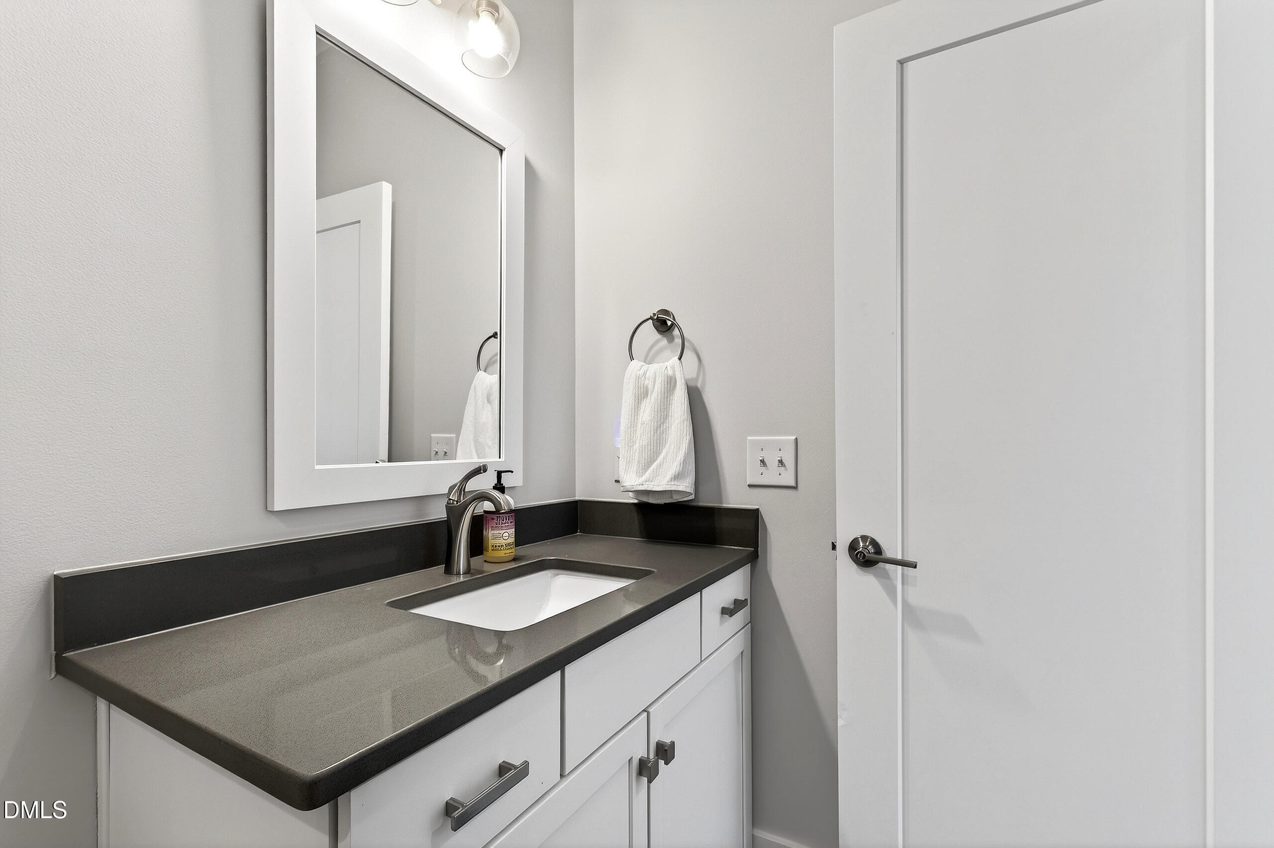 807 North Elizabeth Street Durham, NC 27701 - Photo 37 of 50 Elizabeth (9)