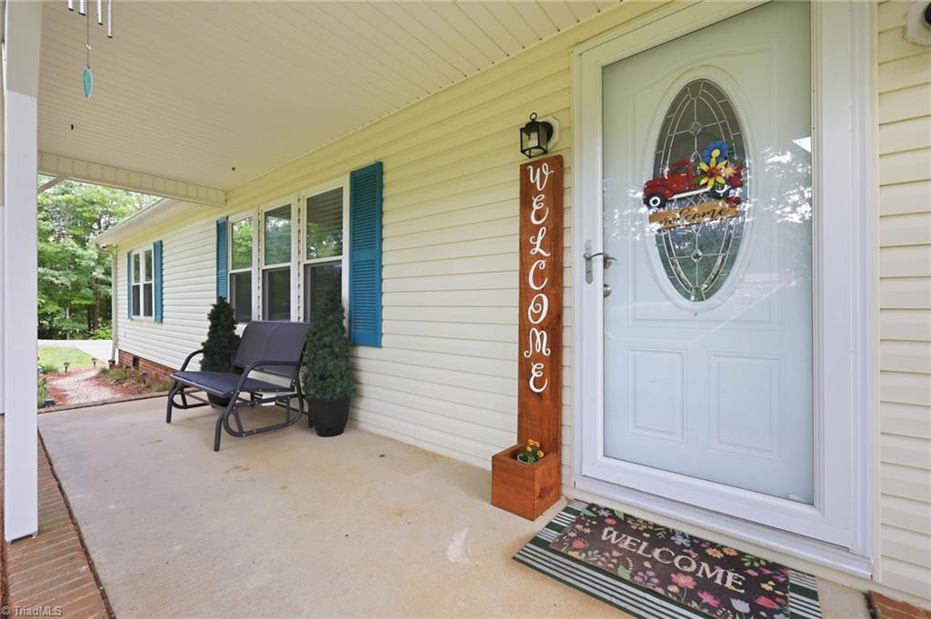 6597 Dennis Road Walnut Cove, NC 27052 - Photo 3 of 26