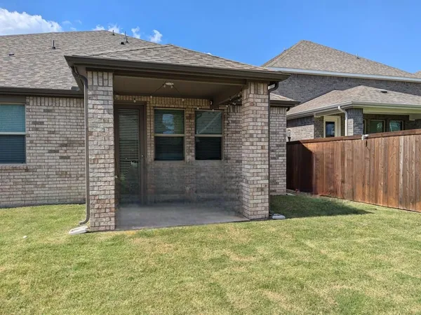 $3,200 | 4134 Caprock Canyon Road, Sachse, TX 75048