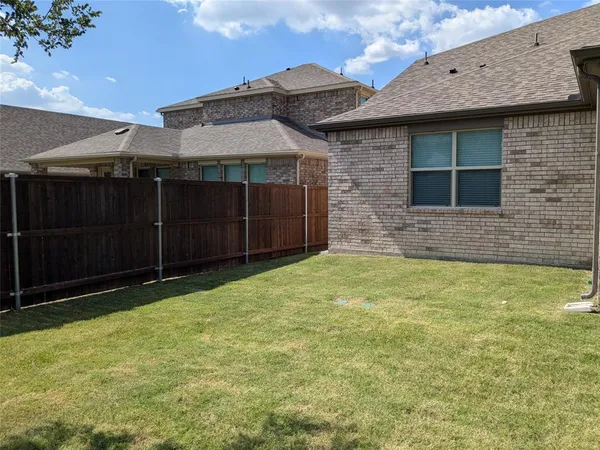 $3,200 | 4134 Caprock Canyon Road, Sachse, TX 75048