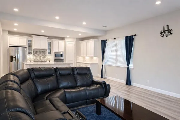 $3,200 | 4134 Caprock Canyon Road, Sachse, TX 75048