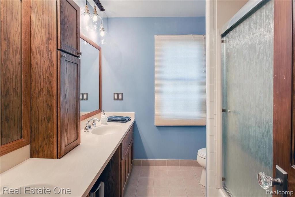 451 Lake Forest Road Rochester Hills, MI 48309 - Photo 50 of 97