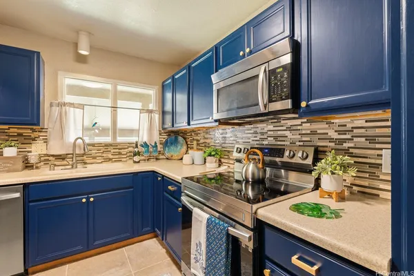 $3,500 | 98-1369 Koaheahe Place, Unit 989, Pearl City, HI 96782