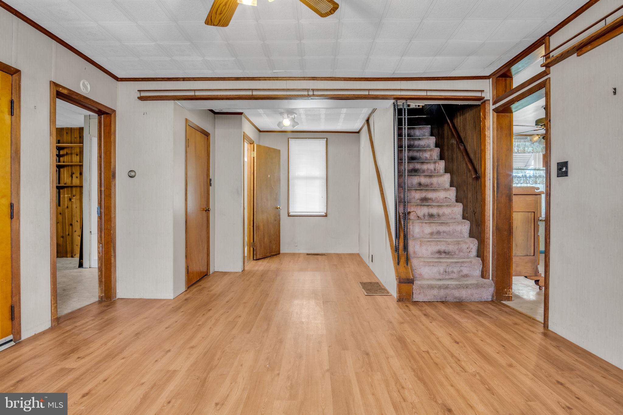 870 Baltimore Street Hanover, PA 17331 - Photo 8 of 36