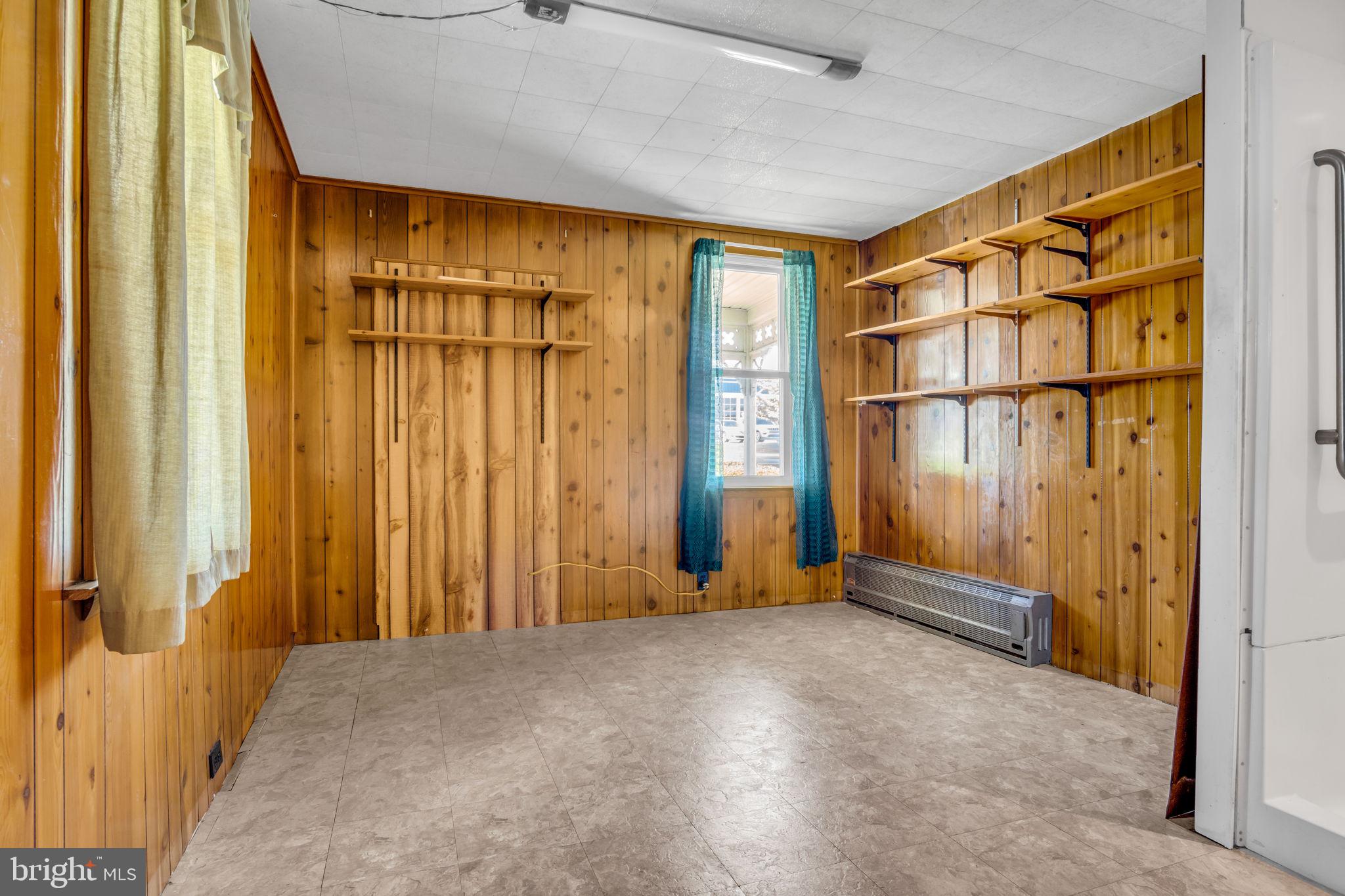 870 Baltimore Street Hanover, PA 17331 - Photo 10 of 36