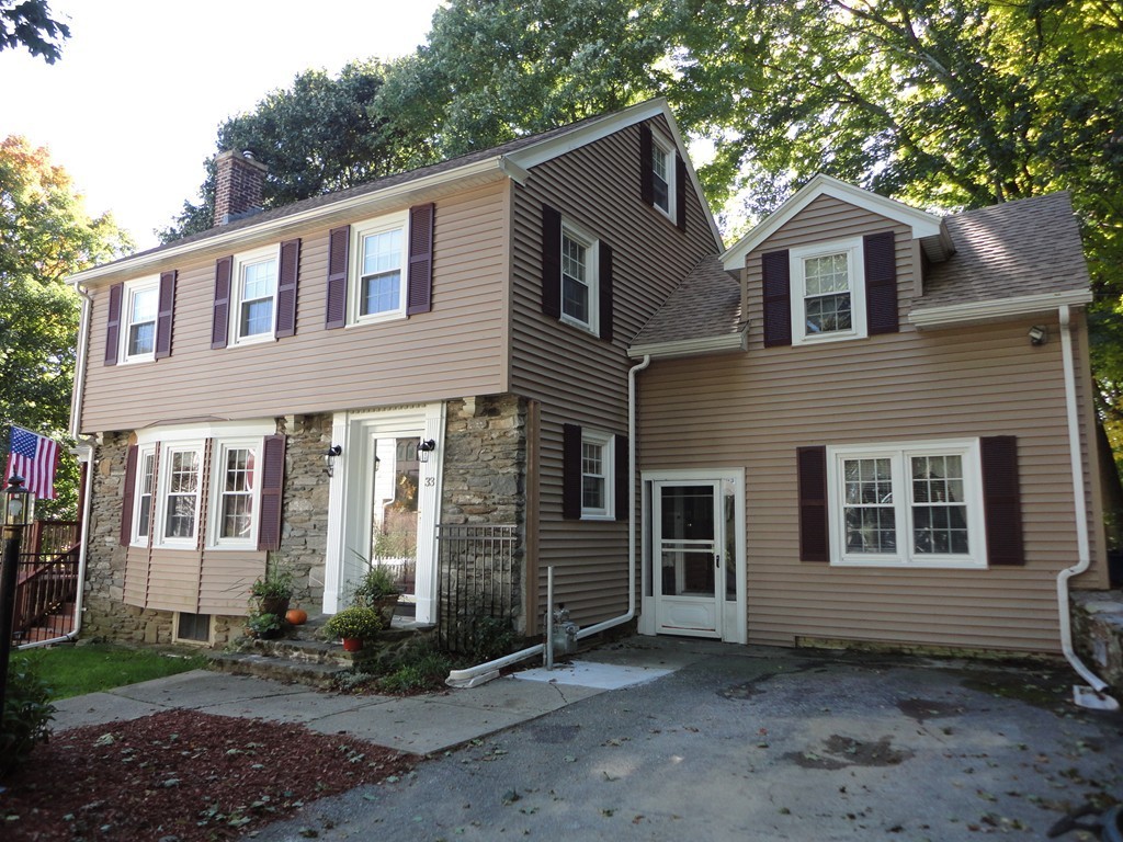 33 St Elmo Road Worcester, MA 01602 - Photo 1 of 30