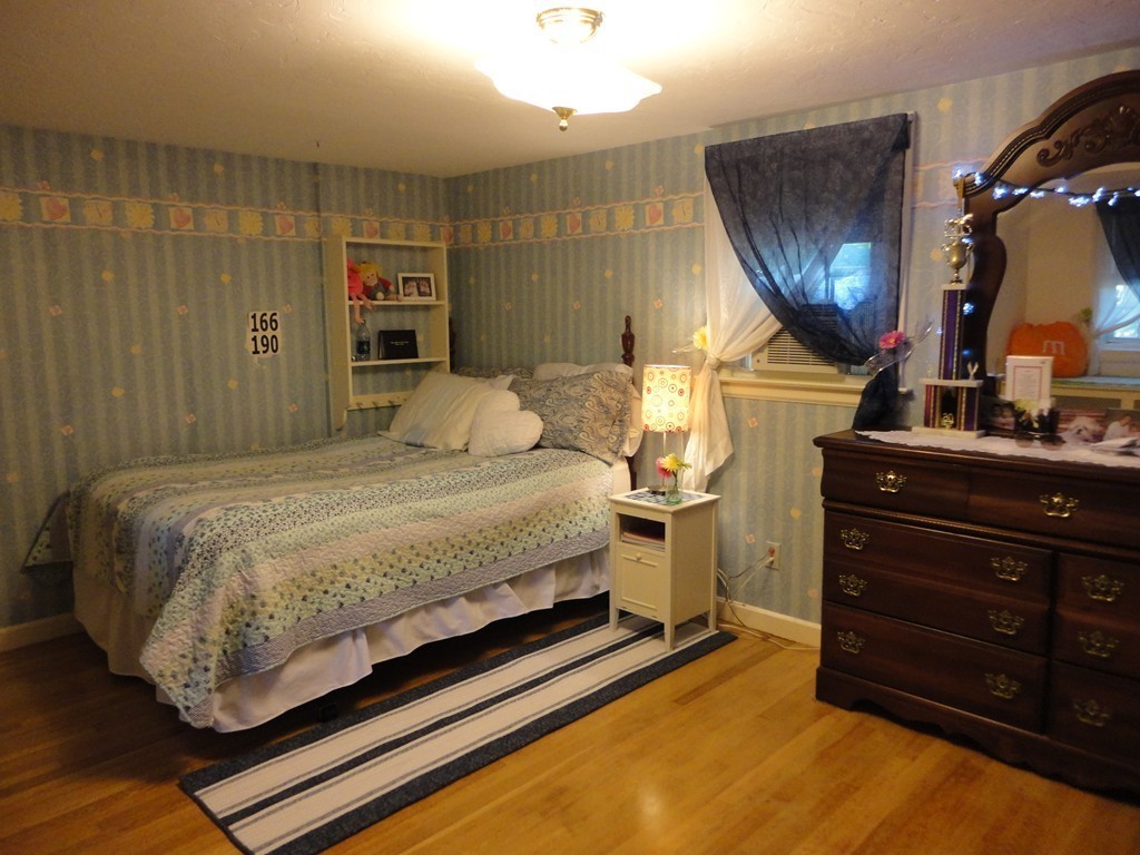 33 St Elmo Road Worcester, MA 01602 - Photo 20 of 30