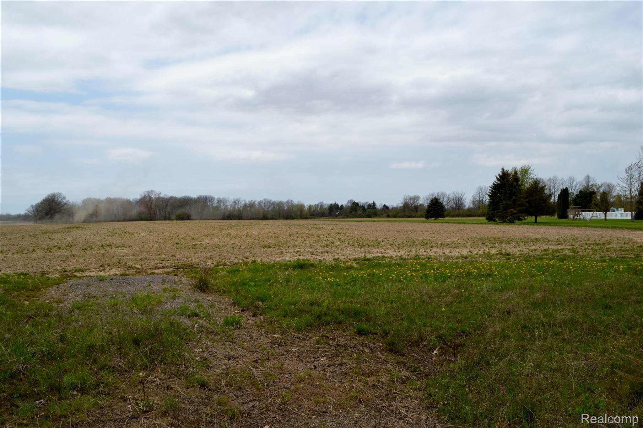 3110 South Morrish Road Swartz Creek, MI 48473 - Photo 2 of 8 DSC_0021.JPG