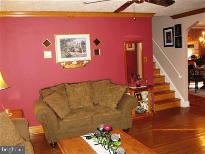 229 Red Lion Road Huntingdon Valley, PA 19006 - Photo 7 of 21