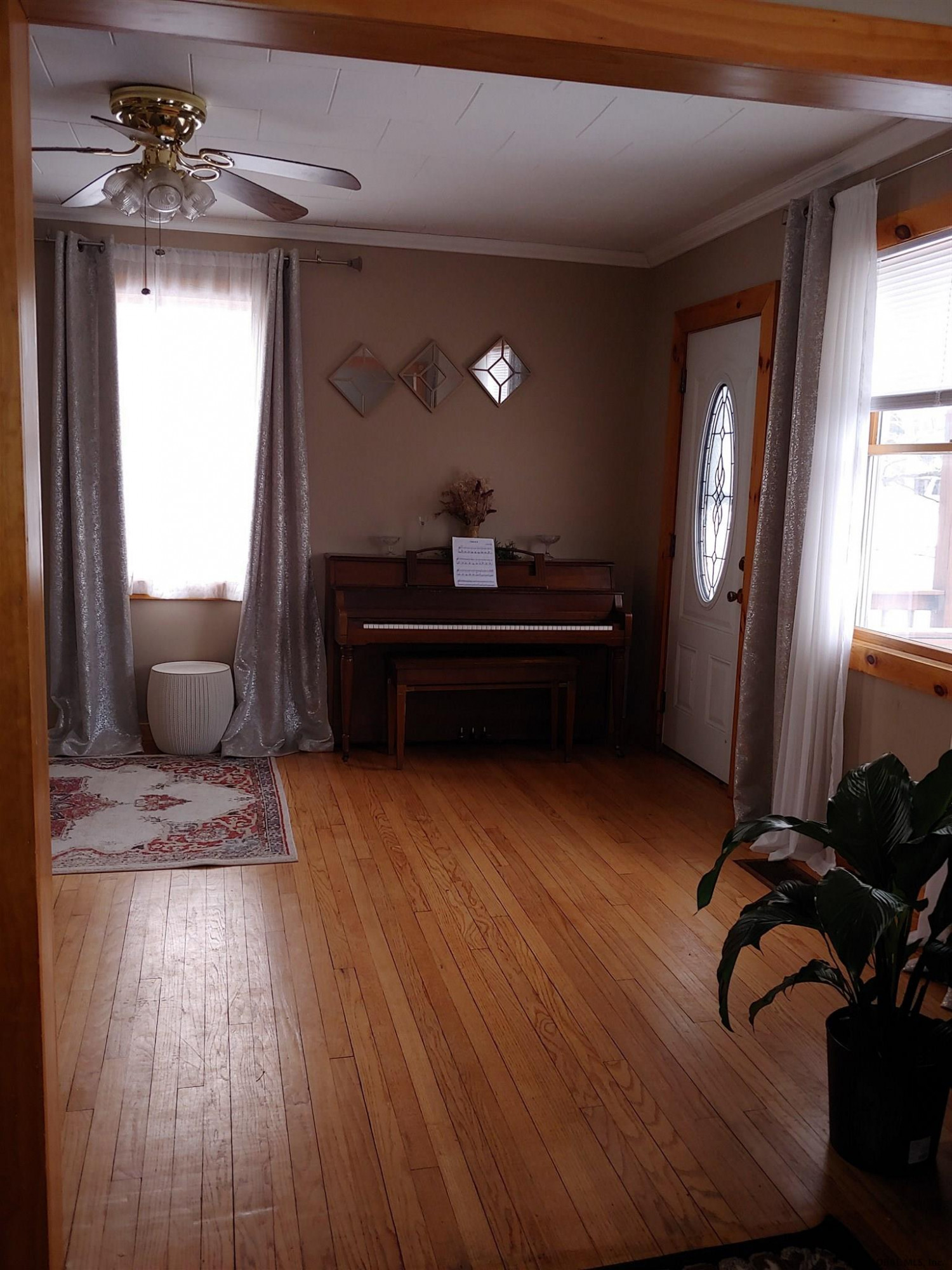 302 Bay Road Queensbury, NY 12804 - Photo 10 of 45 Photo 10