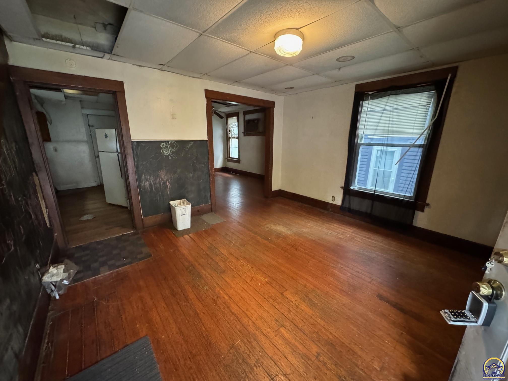 1015 Southwest 16th Street Topeka, KS 66604 - Photo 4 of 10