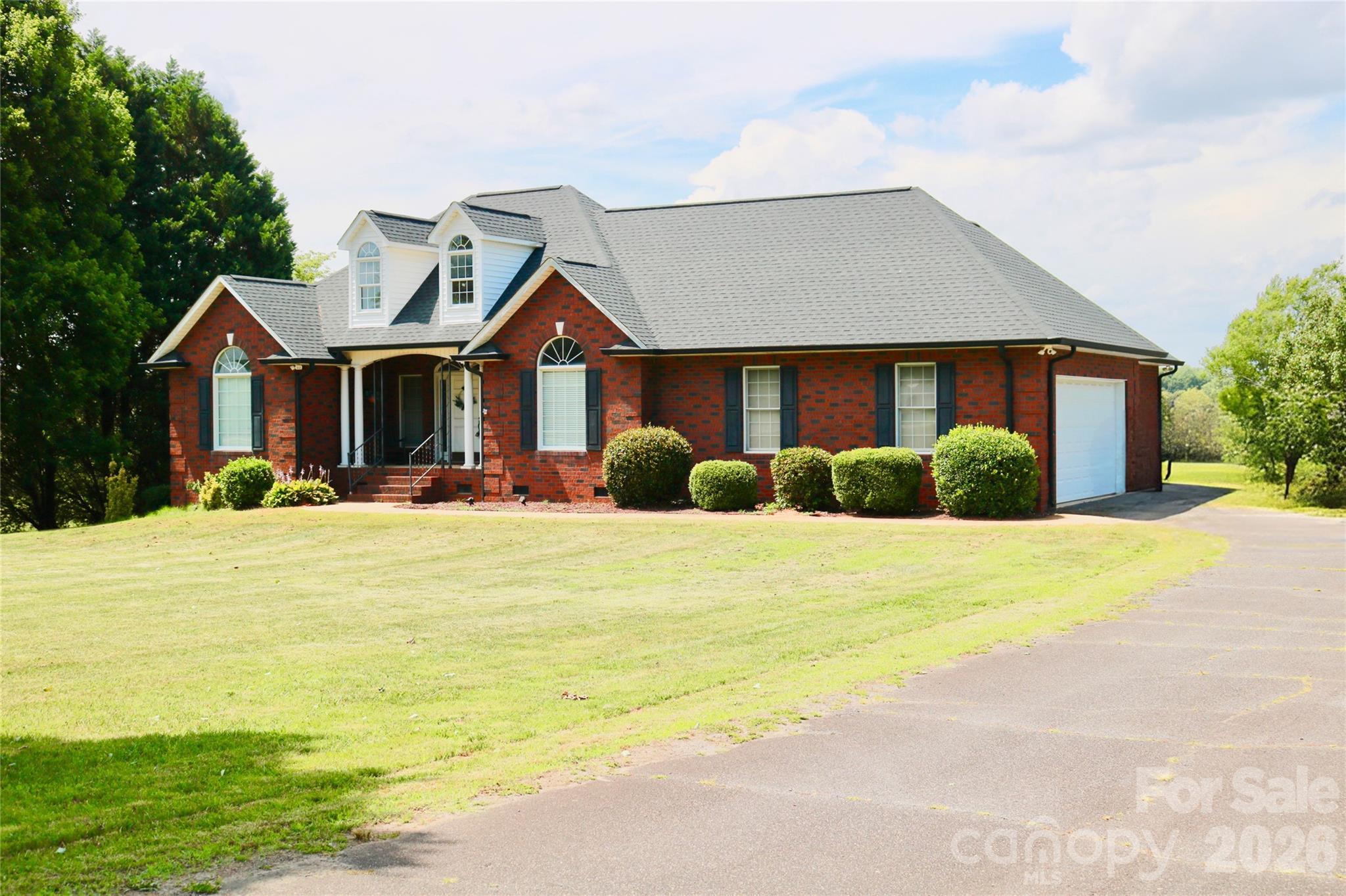 349 Murdock Road Troutman, NC 28166 - Photo 2 of 24