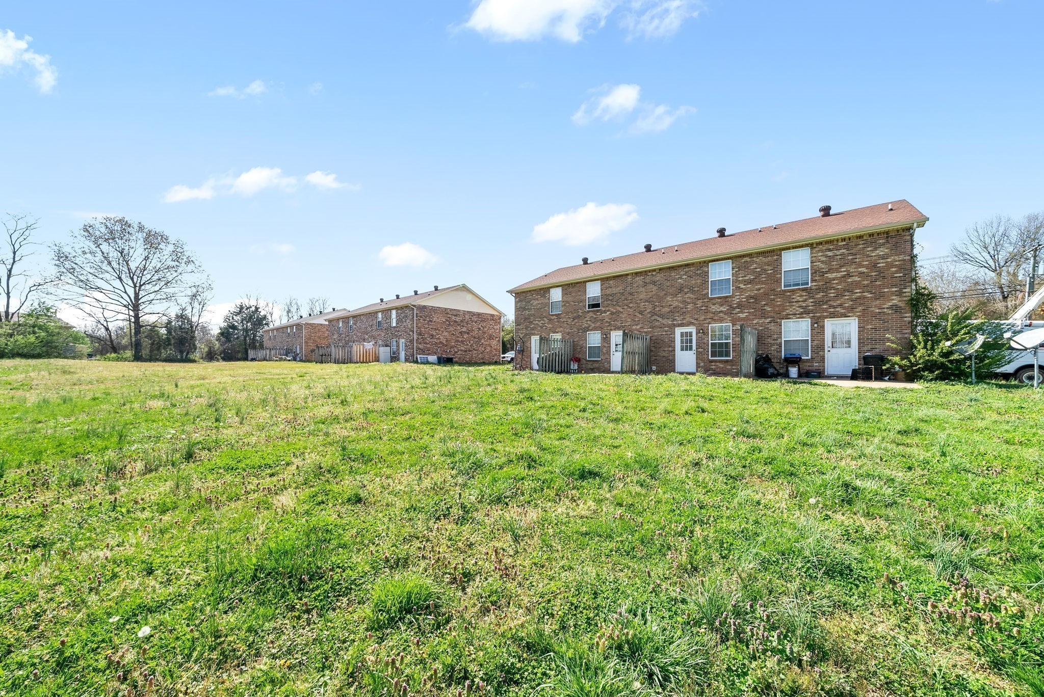 630 Needmore Road, Unit C Clarksville, TN 37040 - Photo 24 of 24 a front view of house with yard