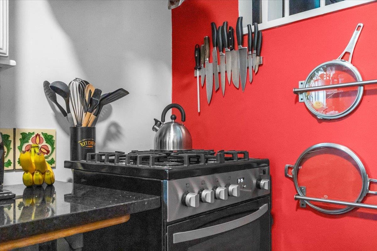 62 Lakeview Terrace, Unit B Burlington, VT 05401 - Photo 18 of 52