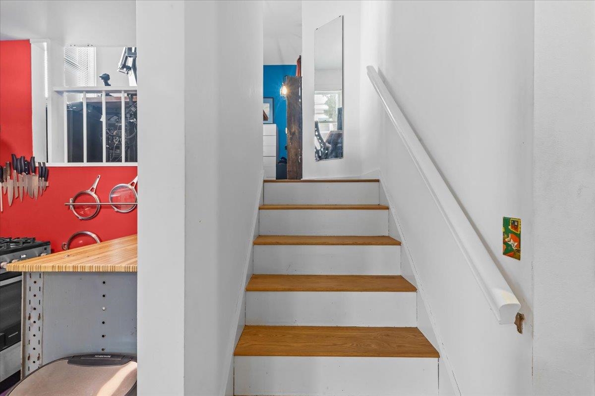 62 Lakeview Terrace, Unit B Burlington, VT 05401 - Photo 19 of 52