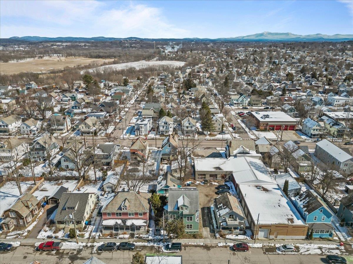 62 Lakeview Terrace, Unit B Burlington, VT 05401 - Photo 32 of 52