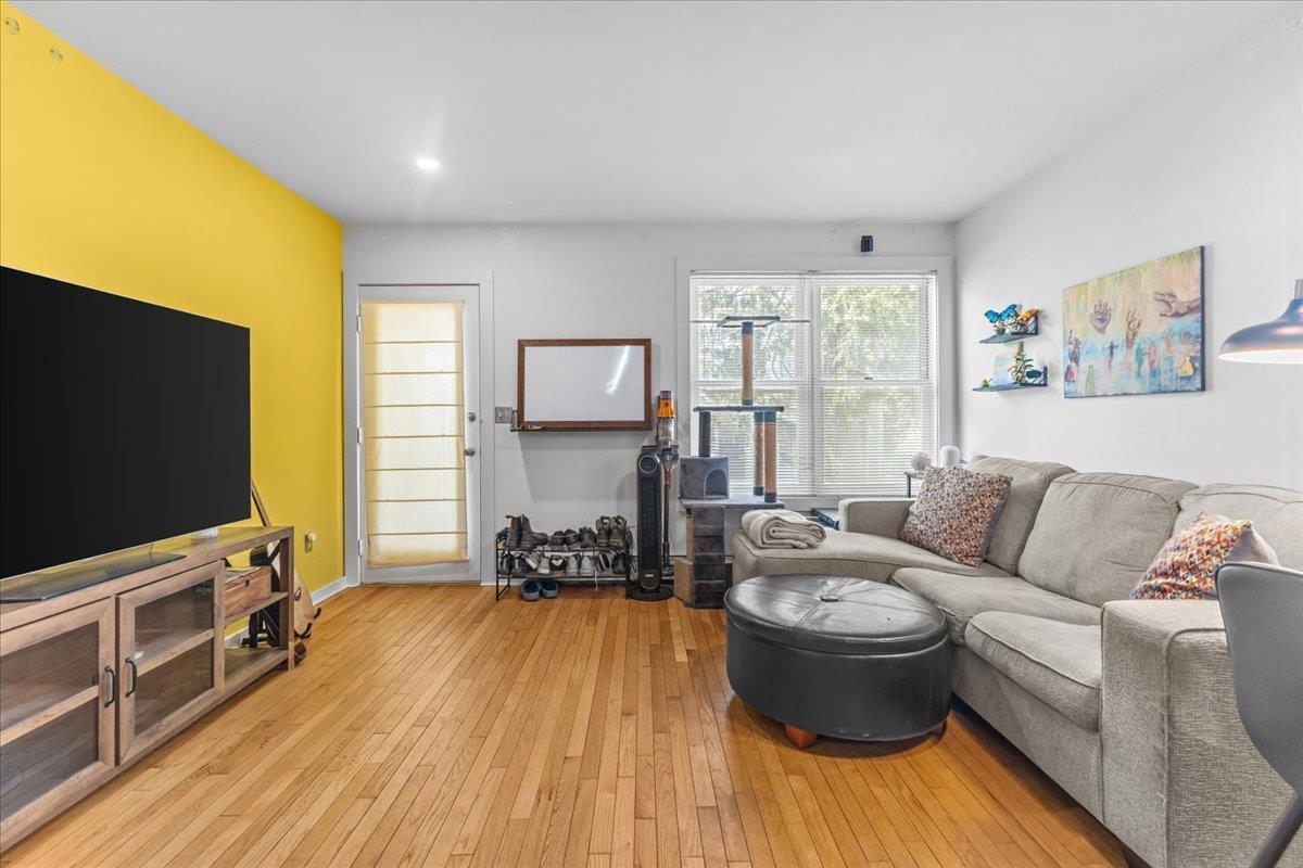 62 Lakeview Terrace, Unit B Burlington, VT 05401 - Photo 8 of 52