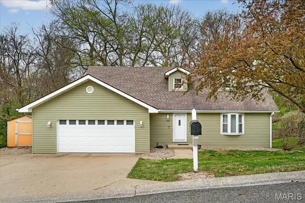 $232,500 | 523 Western Avenue, Collinsville, IL 62234