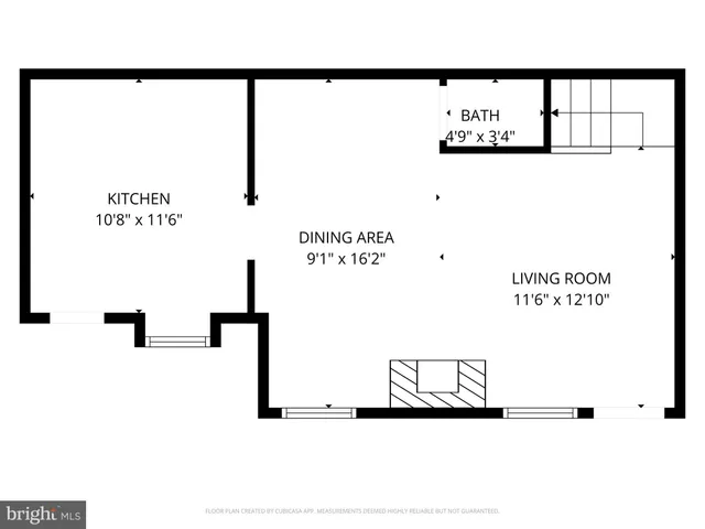 a picture of a wall with a floor