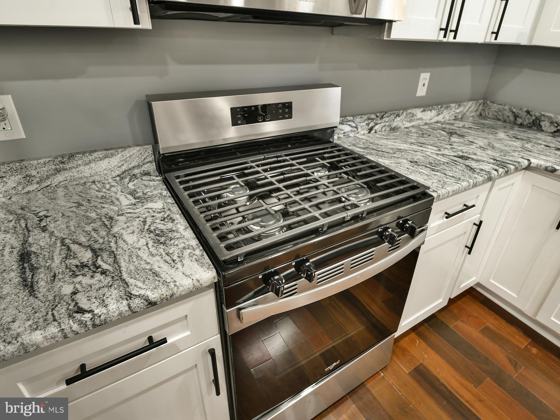 6918 Pine Valley Drive, Unit MAIN Glenn Dale, MD 20769 - Photo 13 of 41 Kitchen