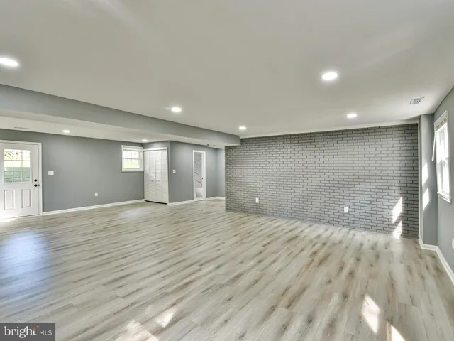 $4,995 | 6918 Pine Valley Drive, Glenn Dale, MD 20769