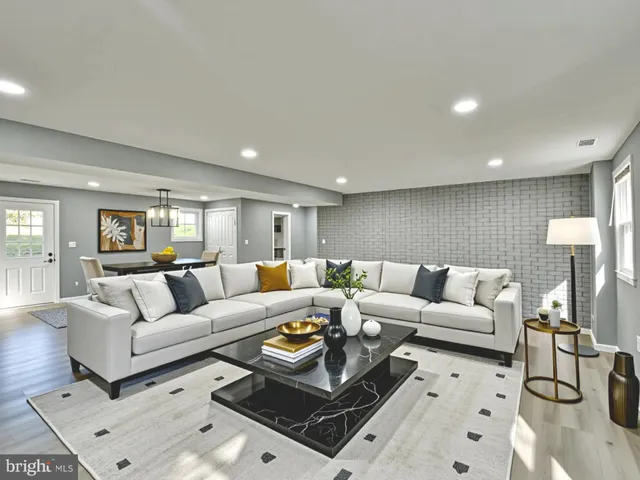 $4,995 | 6918 Pine Valley Drive, Glenn Dale, MD 20769