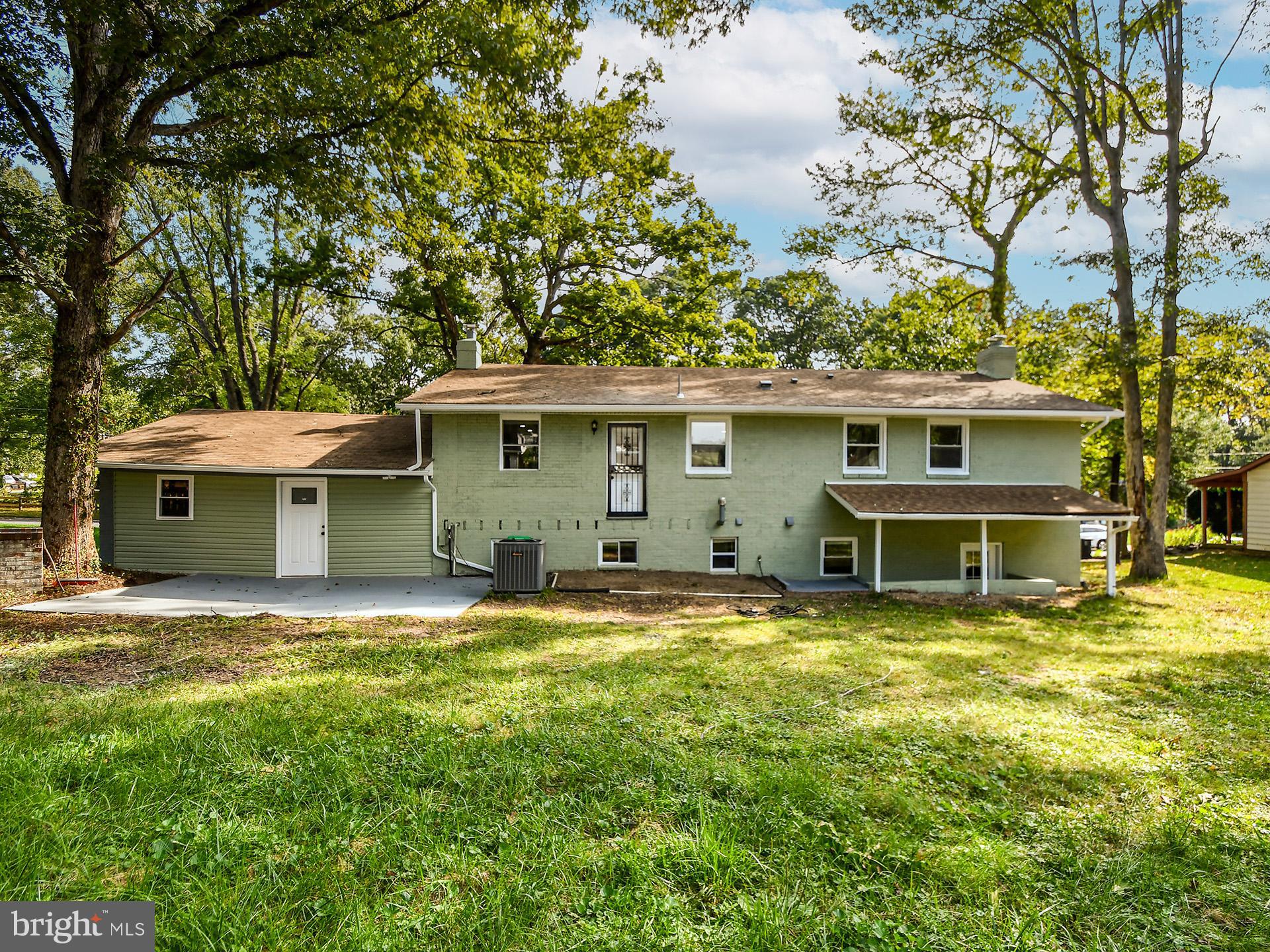6918 Pine Valley Drive, Unit MAIN Glenn Dale, MD 20769 - Photo 37 of 41 Rear View