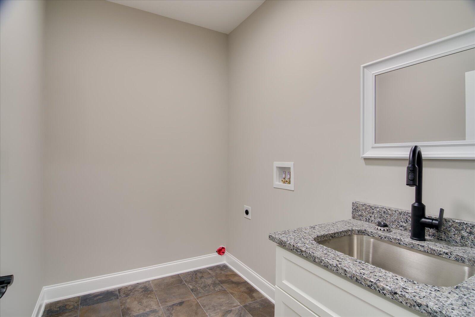 1423 Wire Road Aiken, SC 29805 - Photo 13 of 29