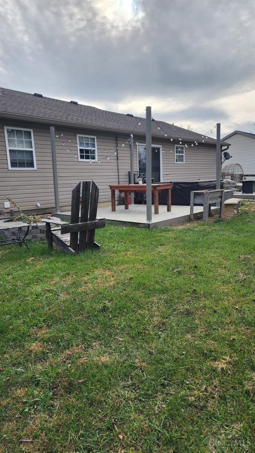 707 Hummingbird Way Maineville, OH 45039 - Photo 20 of 24 Backyard