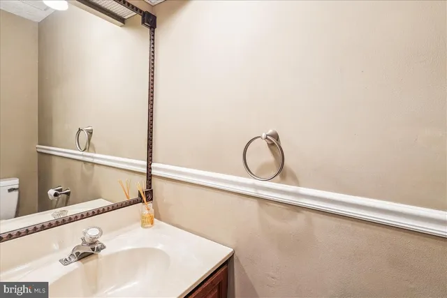 $385,000 | 1016 Chestnut Haven Court, Chestnut Hill Cove, MD 21226