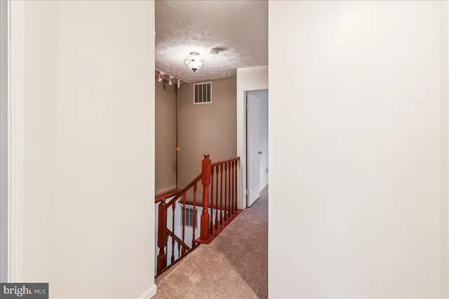 $385,000 | 1016 Chestnut Haven Court, Chestnut Hill Cove, MD 21226
