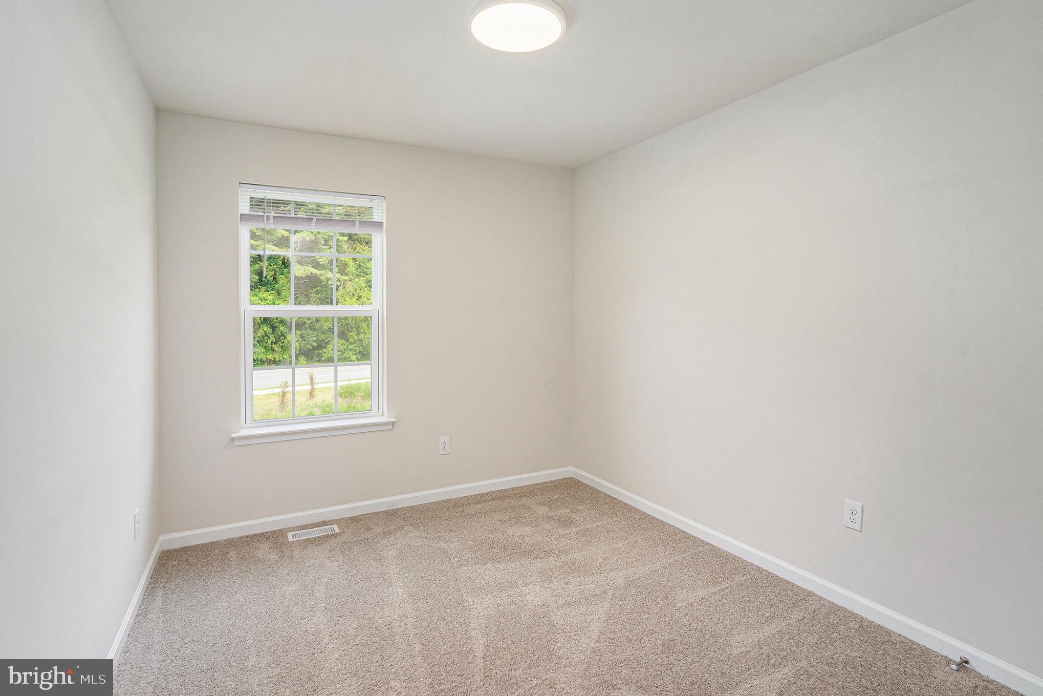 1143 Martin Road Breinigsville, PA 18031 - Photo 23 of 35