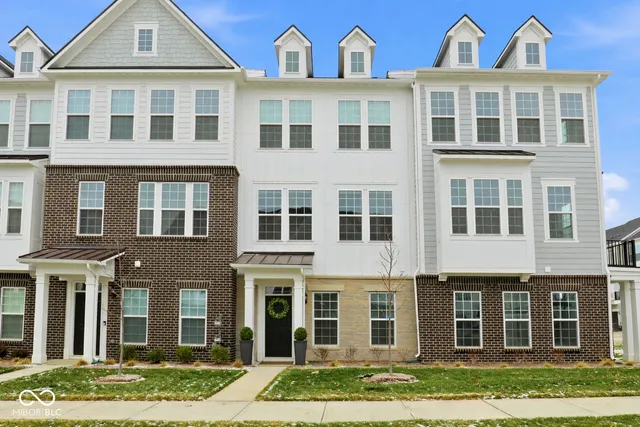 $2,450 | 14573 Elsmere Lane, Carmel, IN 46074