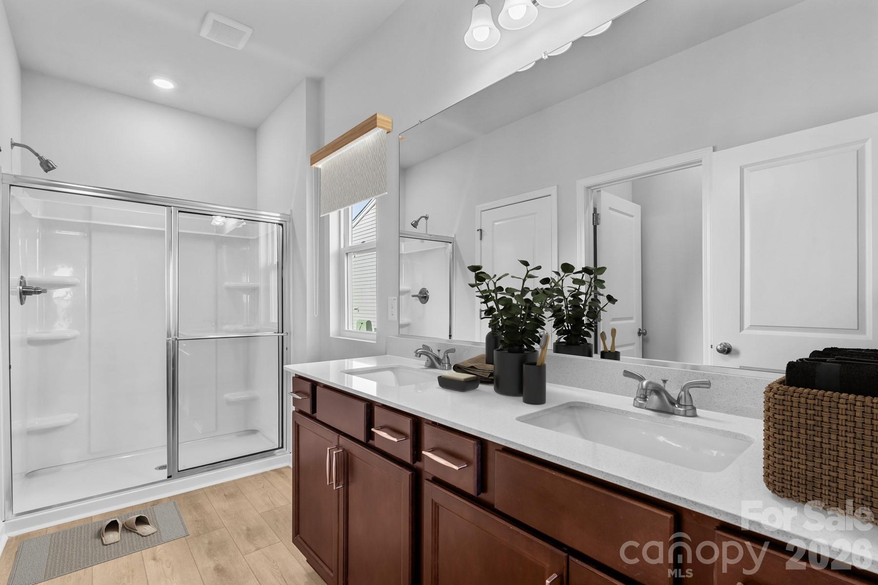 202 Rodeo Drive, Unit 27 Shelby, NC 28150 - Photo 6 of 11