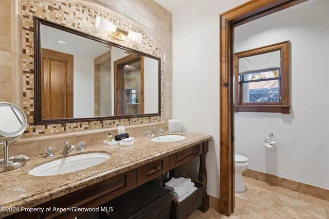 $235,000 | 415 East Dean St Unit 3 Week 11, Aspen, CO 81611