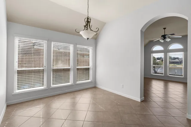 $3,200 | 2602 White Falls Drive, Pearland, TX 77584