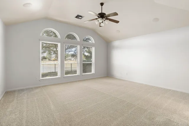 $3,200 | 2602 White Falls Drive, Pearland, TX 77584