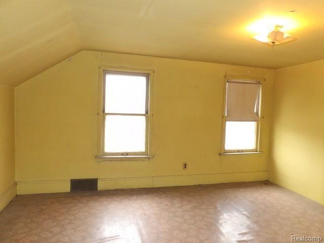 25528 Ecorse Road Taylor, MI 48180 - Photo 47 of 55 UPPER LEVEL BEDROOM #3!