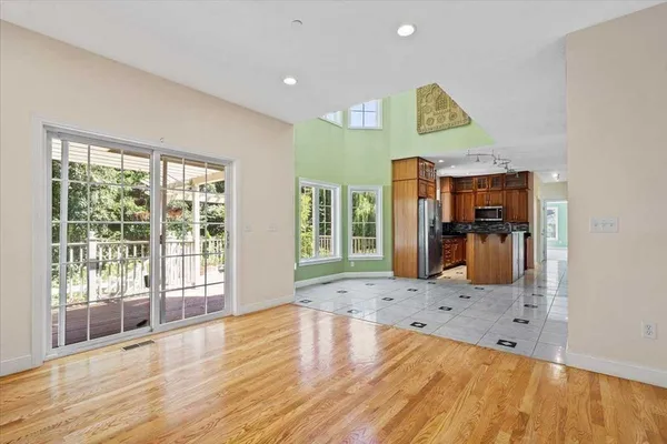 $775,000 | 89 Boulder Hill Drive, Holden, MA 01522