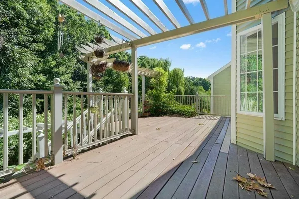 $775,000 | 89 Boulder Hill Drive, Holden, MA 01522