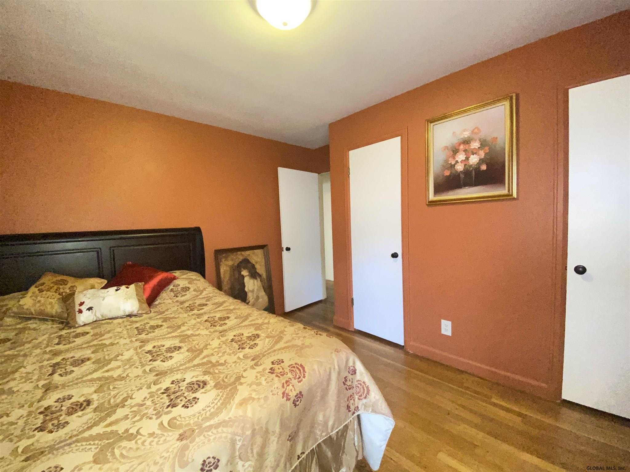 248 Hackett Boulevard Albany, NY 12209 - Photo 22 of 29 Photo 22