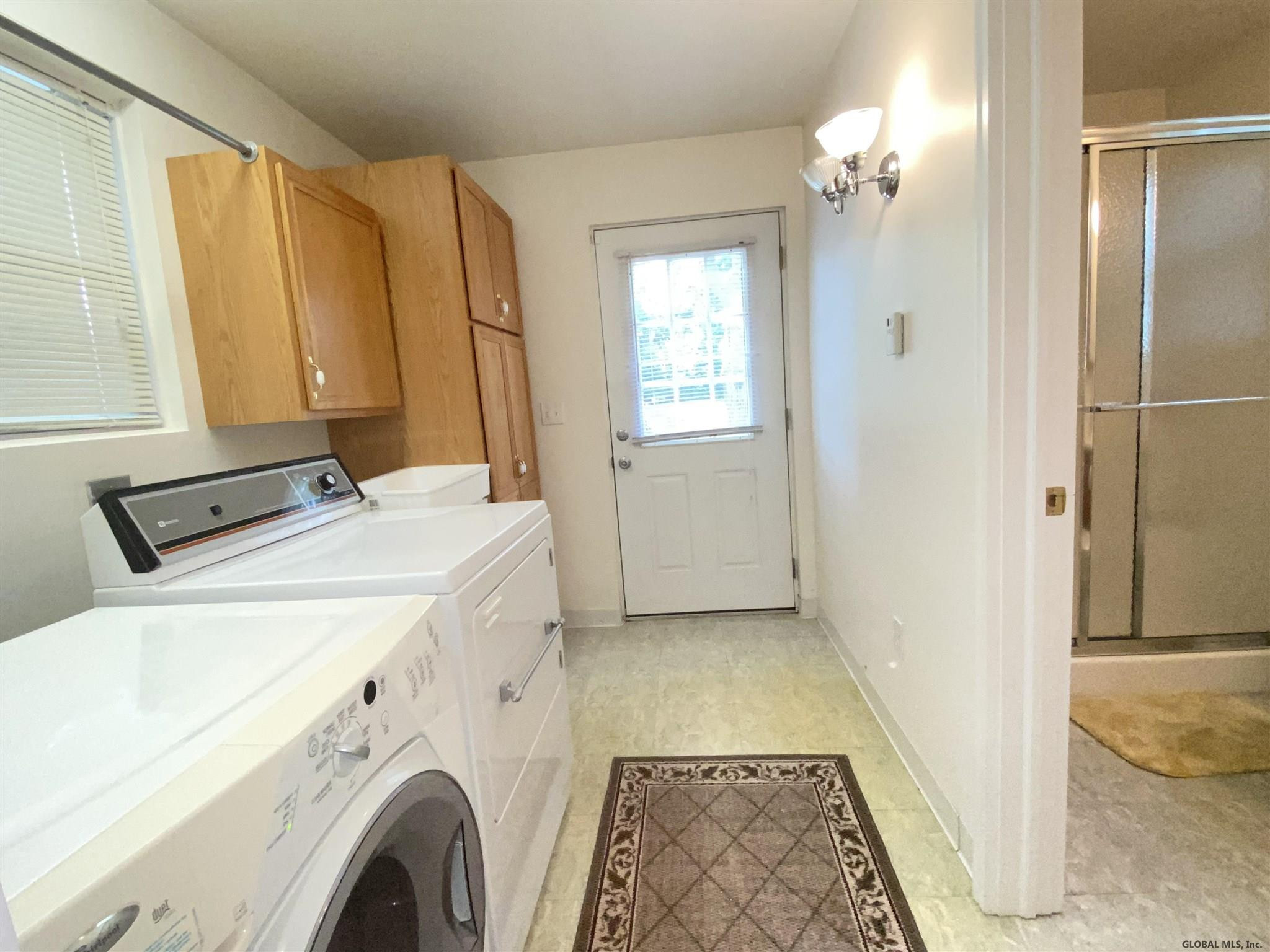 248 Hackett Boulevard Albany, NY 12209 - Photo 23 of 29 Photo 23