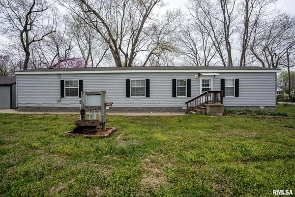 $175,000 | 1311 North Van Buren Street, Marion, IL 62959