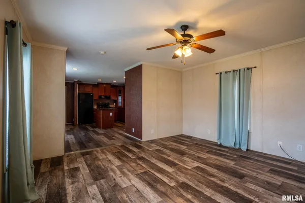 $175,000 | 1311 North Van Buren Street, Marion, IL 62959