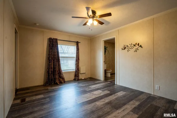 $175,000 | 1311 North Van Buren Street, Marion, IL 62959