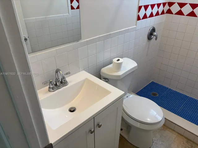 $2,500 | 14800 Southwest 104th Place, Miami, FL 33176