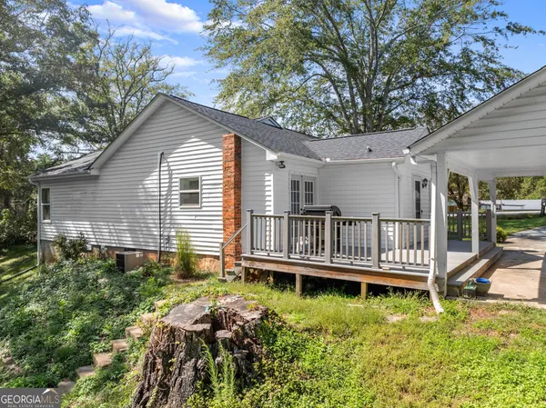 $264,000 | 2003 West Currahee Street, Toccoa, GA 30577
