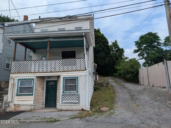 $60,000 | 1908 Pine Avenue, Altoona, PA 16601
